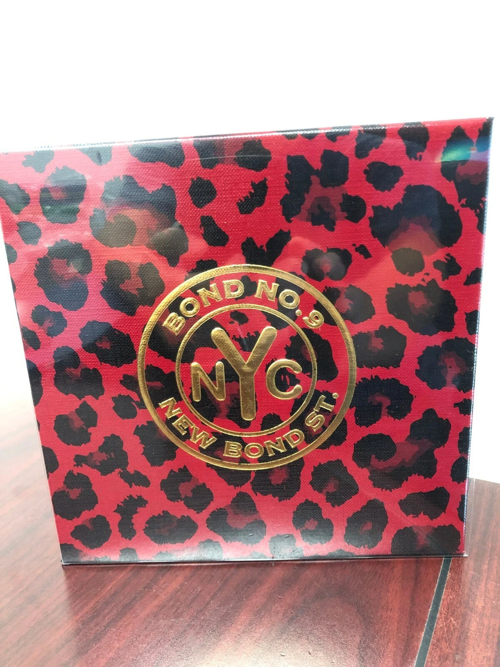 Bond No. 9 New Bond St. Eau de Parfum 100ml – Unisex Leopard Print
