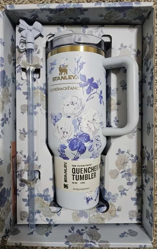 Stanley x LoveShackFancy Quencher H2.0 Tumbler 40 oz – Floral Design