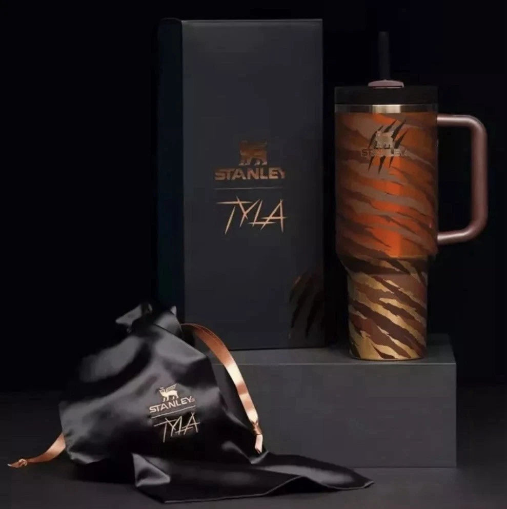 Stanley x Tyla Tyger 40 oz Quencher H2.0 FlowState Tumbler – Limited Edition
