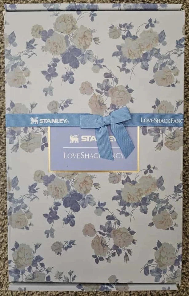 Stanley x LoveShackFancy Quencher H2.0 Tumbler 40 oz – Floral Design