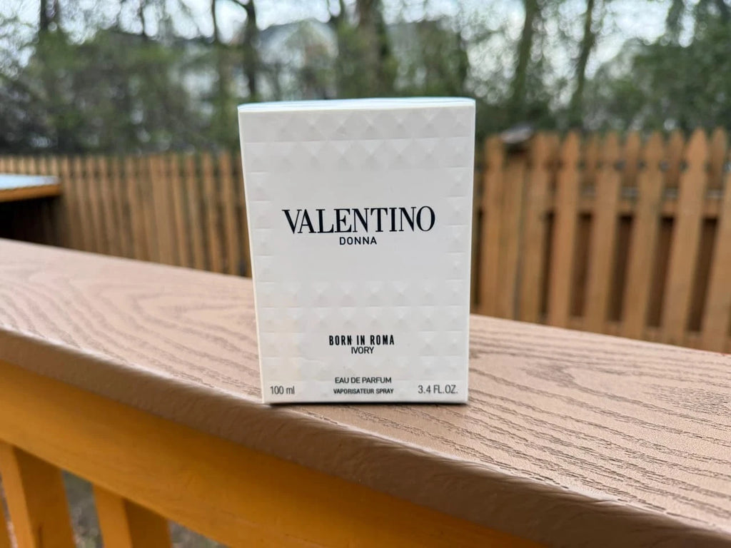 Valentino Donna Born In Roma Ivory Eau De Parfum Spray for Women 100ml / 3.4 fl oz