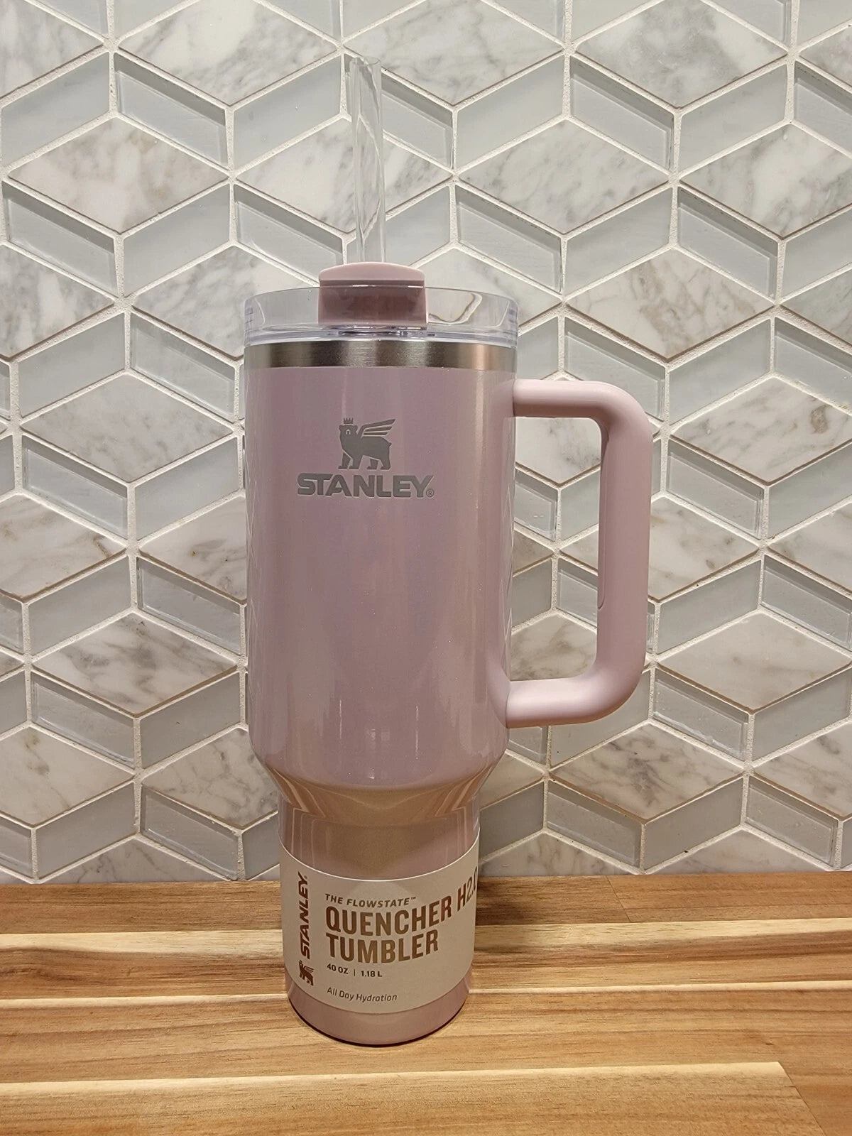 Stanley Quencher H2.0 FlowState™ Tumbler 40 oz – Pink